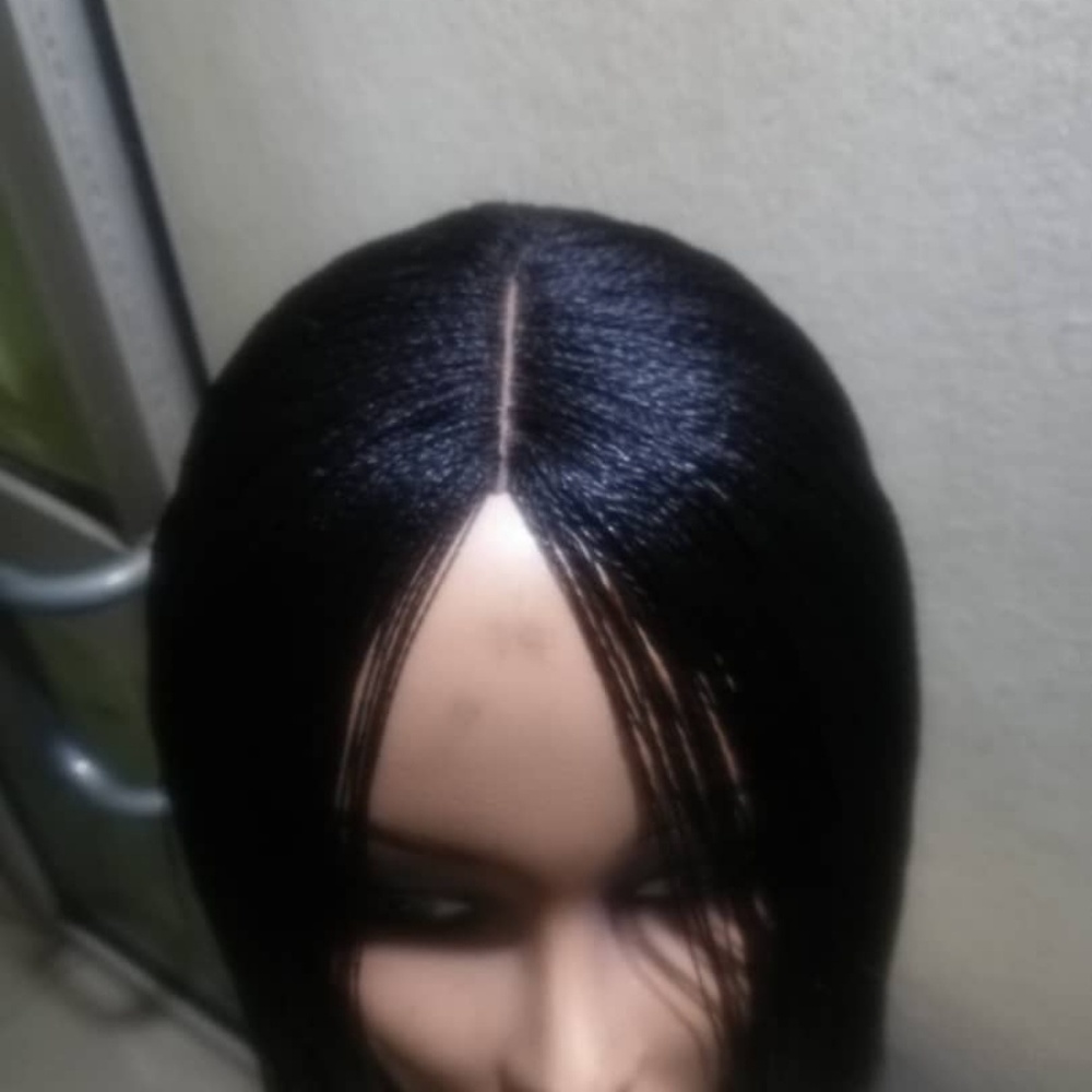 Braided wig - Picture 3 of 3